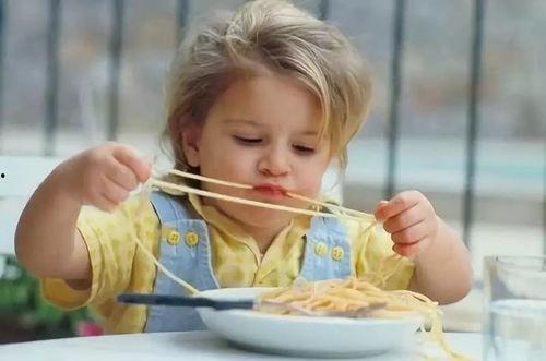 小孩子吃咸瓜好不好呢视频,儿童食用咸瓜的利弊分析