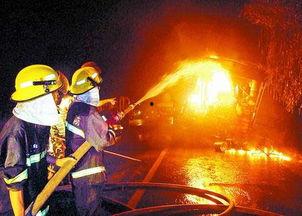 消防队吃瓜视频大全,趣味横生的消防员日常