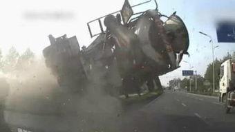 伪军吃瓜的视频叫什么,揭秘网络热传视频背后的故事